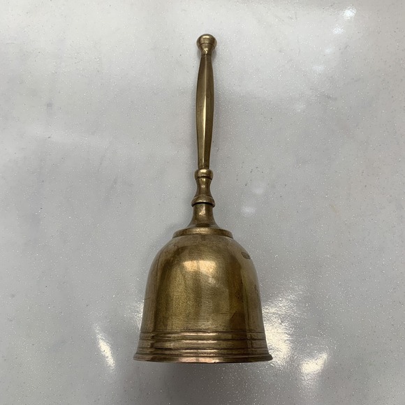 Vintage Brass School Bell Tall Handle Chime Teacher Boho Decor Dinner - Picture 4 of 8